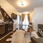 Amazing In With Sauna Apartamento *