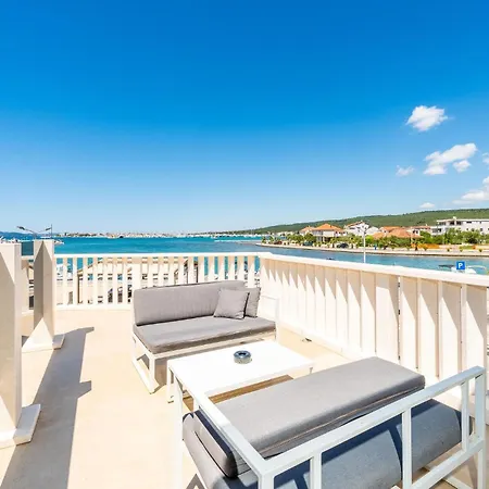 Daire In With Sauna Sukošan